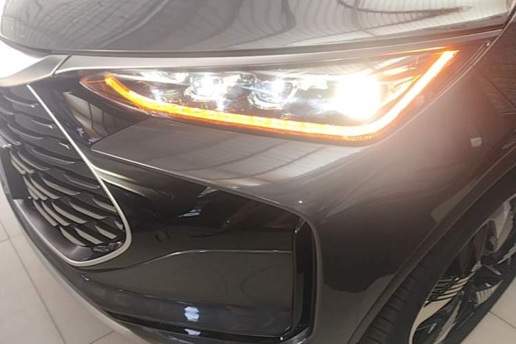 Used BYD Tang New Energy 2024 DM-i Glory Edition 112KM Prestige Model Left Front Headlight