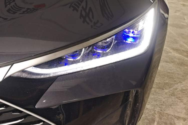 Used BYD Tang New Energy 2024 DM-i Glory Edition 112KM Prestige Model Left Front Headlight