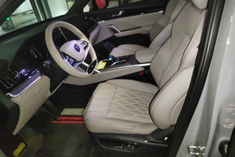 Used BYD Tang New Energy 2024 DM-i Glory Edition 112KM Prestige Model Left Front Seat