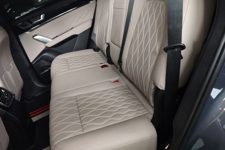 Used BYD Tang New Energy 2024 DM-i Glory Edition 112KM Prestige Model Left Rear Seat
