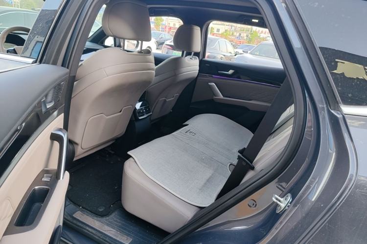 Used BYD Tang New Energy 2024 DM-i Glory Edition 112KM Prestige Model Left Rear Seat