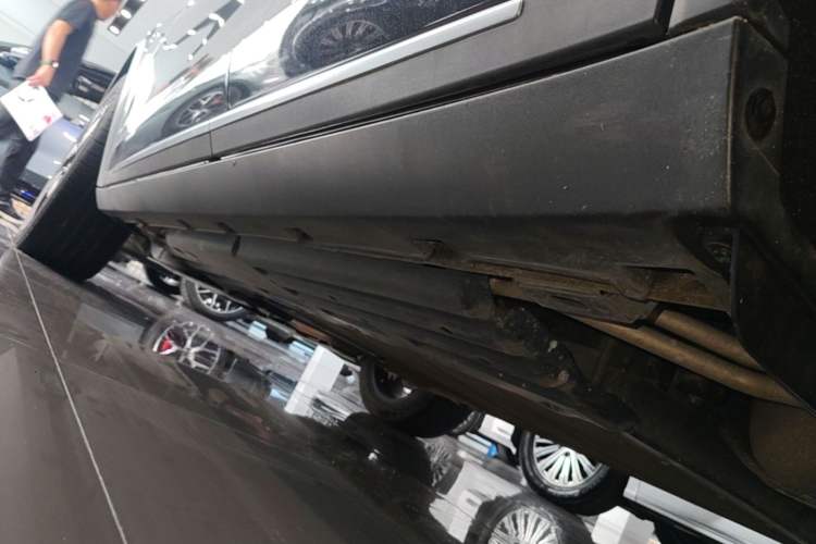 Used BYD Tang New Energy 2024 DM-i Glory Edition 112KM Prestige Model Left Side Sill
