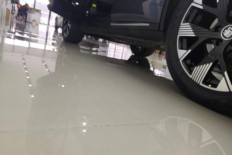 Used BYD Tang New Energy 2024 DM-i Glory Edition 112KM Flagship Model Left Side Sill