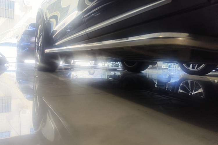 Used BYD Tang New Energy 2024 DM-i Glory Edition 112KM Prestige Model Left Side Sill