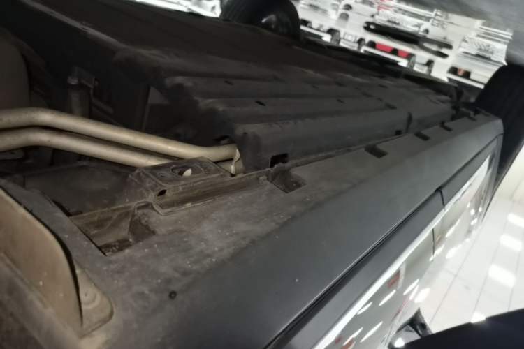 Used BYD Tang New Energy 2024 DM-i Glory Edition 112KM Flagship Model Left Side Sill