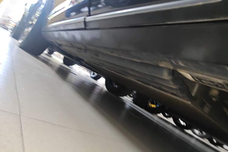 Used BYD Tang New Energy 2024 DM-i Champion Edition 200KM Deluxe Model Left Side Sill