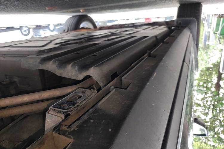 Used BYD Tang New Energy 2024 DM-i Glory Edition 112KM Prestige Model Left Side Sill