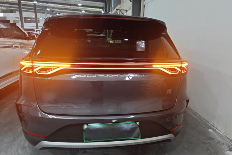 Used BYD Tang New Energy 2024 DM-i Glory Edition 112KM Prestige Model Rear