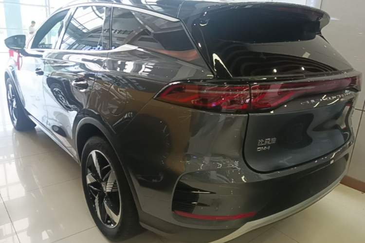 Used BYD Tang New Energy 2024 DM-i Glory Edition 112KM Prestige Model Rear Left 45 Deg