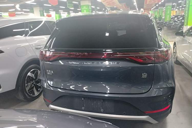 Used BYD Tang New Energy 2024 DM-i Glory Edition 112KM Prestige Model Rear