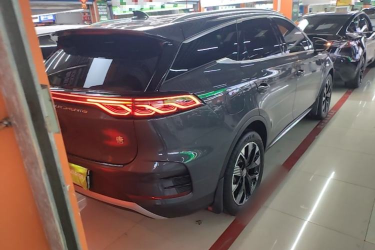 Used BYD Tang New Energy 2024 DM-i Glory Edition 112KM Flagship Model Rear Right 45 Deg