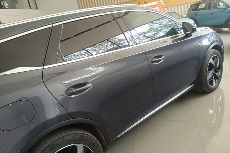Used BYD Tang New Energy 2024 DM-i Glory Edition 112KM Prestige Model Rear Right 45 Deg