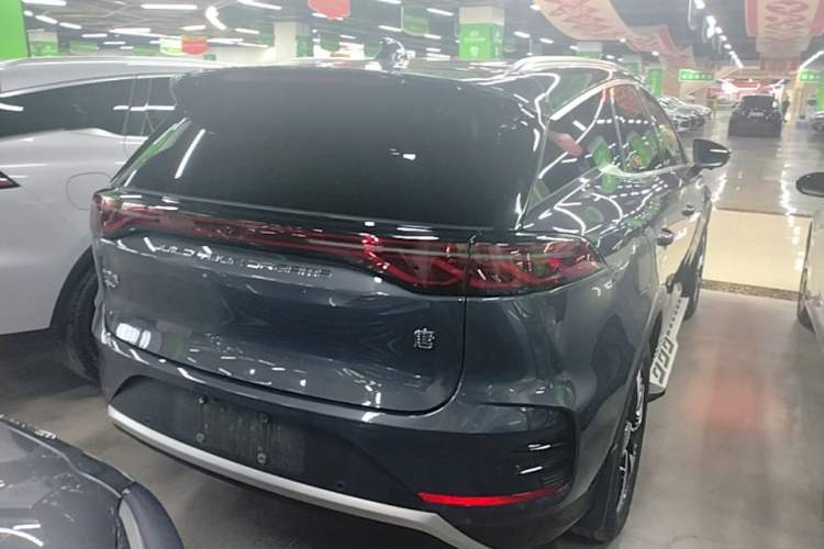 Used BYD Tang New Energy 2024 DM-i Glory Edition 112KM Prestige Model Rear Right 45 Deg