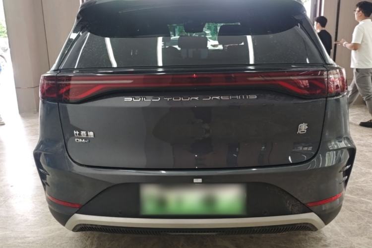 Used BYD Tang New Energy 2024 DM-i Glory Edition 112KM Prestige Model Rear