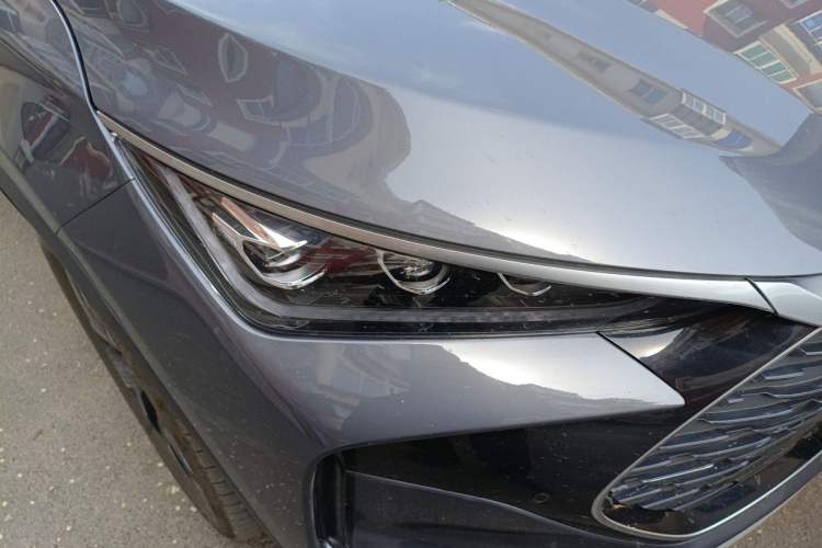 Used BYD Tang New Energy 2024 DM-i Glory Edition 200KM Flagship Model Right Front Headlight