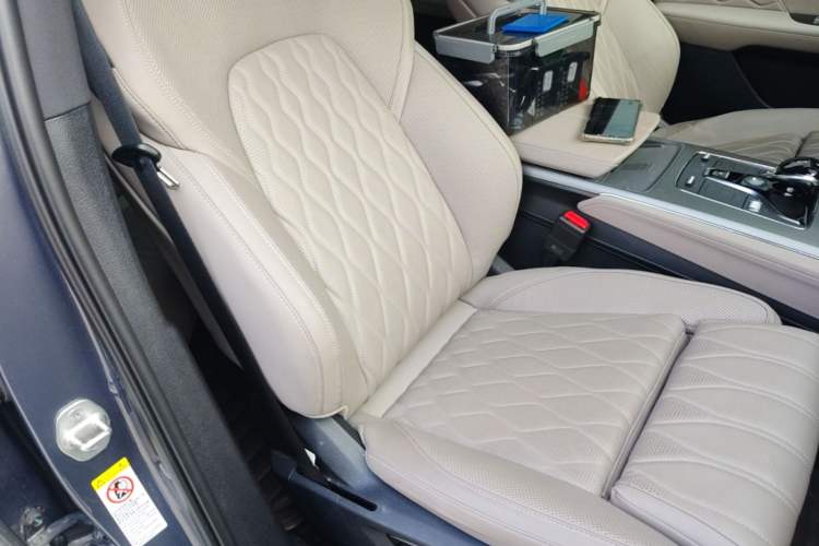 Used BYD Tang New Energy 2024 DM-i Glory Edition 112KM Flagship Model Right Front Seat