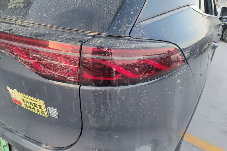 Used BYD Tang New Energy 2024 DM-i Glory Edition 112KM Prestige Model Right Rear Taillight