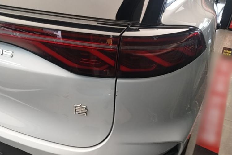 Used BYD Tang New Energy 2024 DM-i Glory Edition 112KM Prestige Model Right Rear Taillight
