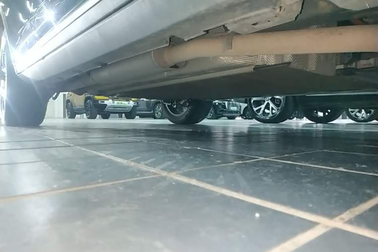 Used BYD Tang New Energy 2024 DM-i Glory Edition 112KM Flagship Model Right Side Sill