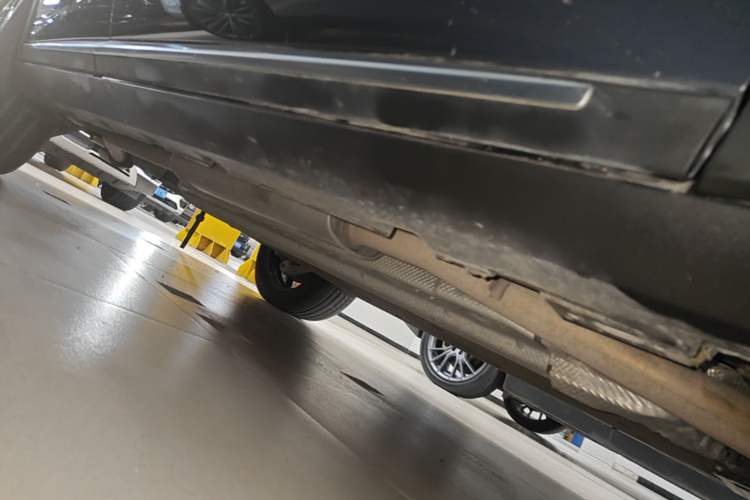 Used BYD Tang New Energy 2024 DM-i Champion Edition 200KM Deluxe Model Right Side Sill