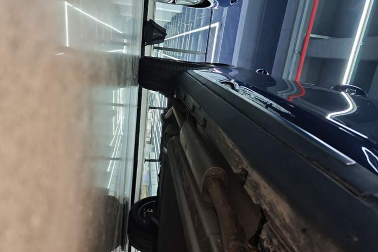 Used BYD Tang New Energy 2024 DM-i Glory Edition 200KM Flagship Model Right Side Sill