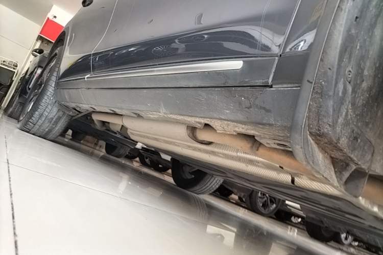 Used BYD Tang New Energy 2024 DM-i Glory Edition 200KM Flagship Model Right Side Sill