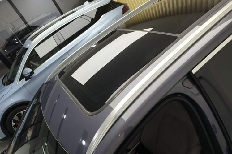Used BYD Tang New Energy 2024 DM-i Glory Edition 112KM Flagship Model Roof