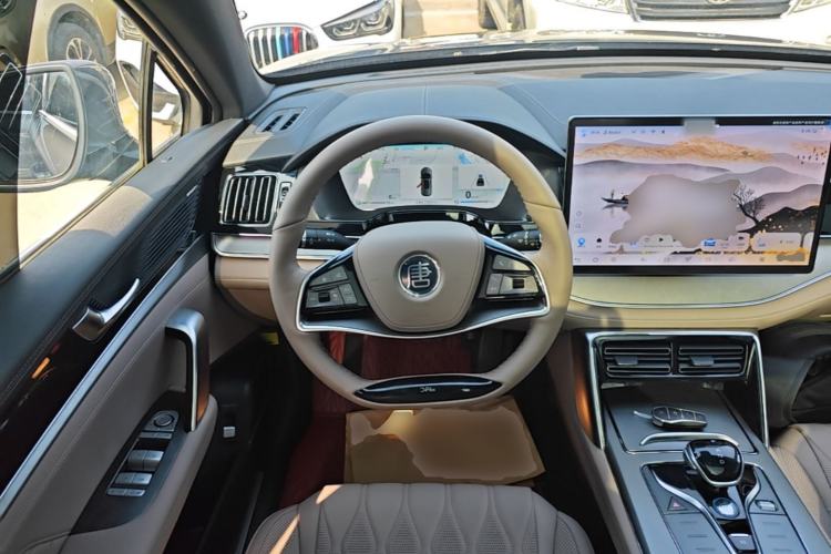 Used BYD Tang New Energy 2024 DM-i Glory Edition 112KM Prestige Model Steering Wheel