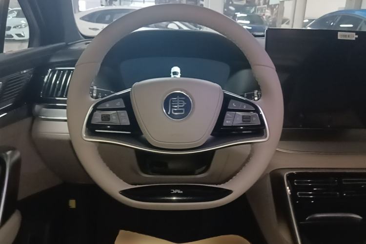 Used BYD Tang New Energy 2024 DM-i Glory Edition 112KM Flagship Model Steering Wheel