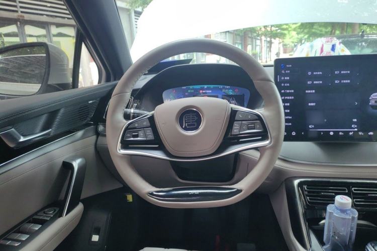Used BYD Tang New Energy 2024 DM-i Glory Edition 112KM Prestige Model Steering Wheel