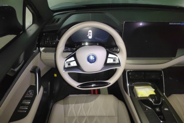 Used BYD Tang New Energy 2024 DM-i Glory Edition 112KM Prestige Model Steering Wheel