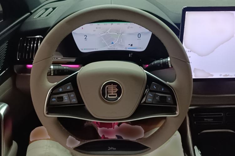 Used BYD Tang New Energy 2024 DM-i Glory Edition 112KM Prestige Model Steering Wheel