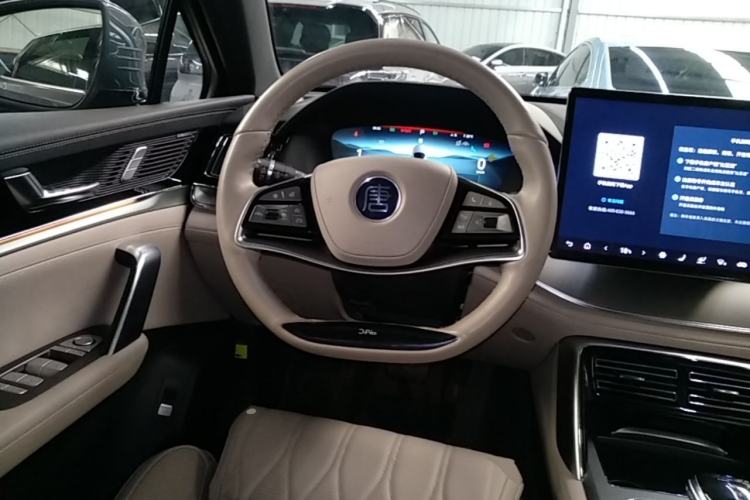 Used BYD Tang New Energy 2024 DM-i Glory Edition 200KM Flagship Model Steering Wheel