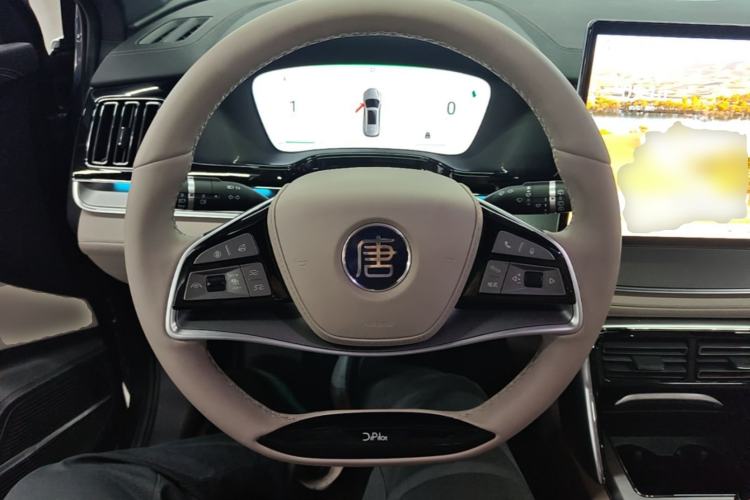 Used BYD Tang New Energy 2024 DM-i Glory Edition 200KM Flagship Model Steering Wheel