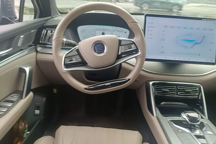 Used BYD Tang New Energy 2024 DM-i Glory Edition 112KM Flagship Model Steering Wheel