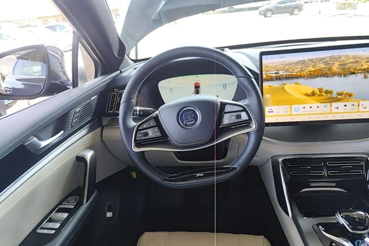 Used BYD Tang New Energy 2024 EV Champion Edition 635 km All-Wheel-Drive Flagship Model Steering Wheel