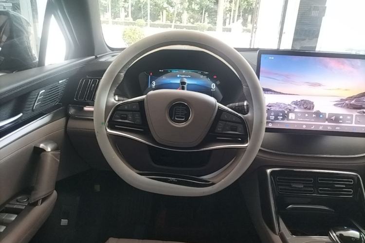 Used BYD Tang New Energy 2024 DM-i Glory Edition 200KM Flagship Model Steering Wheel