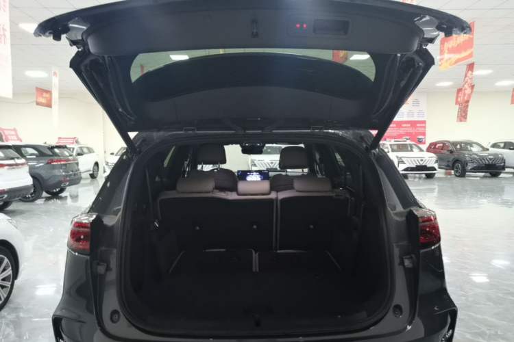 Used BYD Tang New Energy 2024 DM-i Glory Edition 112KM Flagship Model Trunk