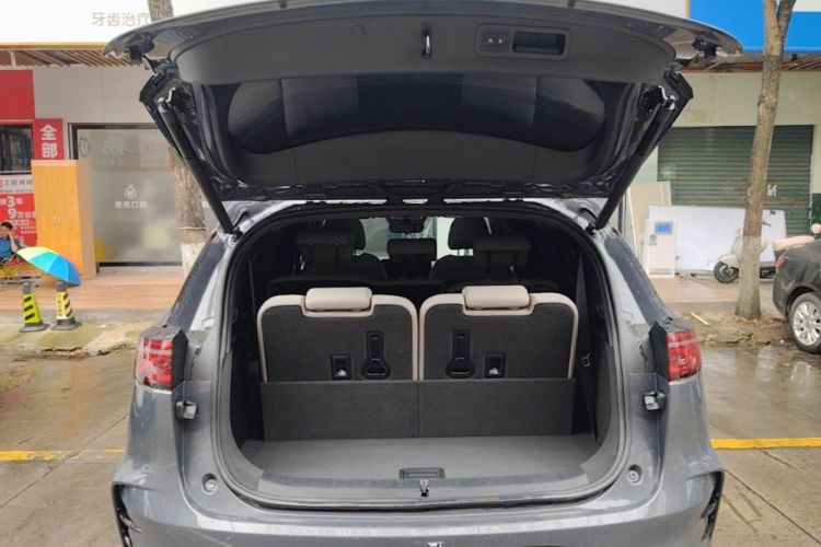 Used BYD Tang New Energy 2024 DM-i Glory Edition 112KM Prestige Model Trunk