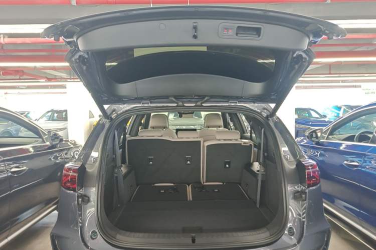 Used BYD Tang New Energy 2024 DM-i Glory Edition 200KM Flagship Model Trunk