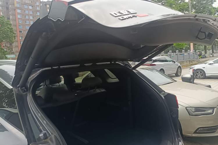 Used BYD Tang New Energy 2024 DM-i Glory Edition 112KM Flagship Model Trunk