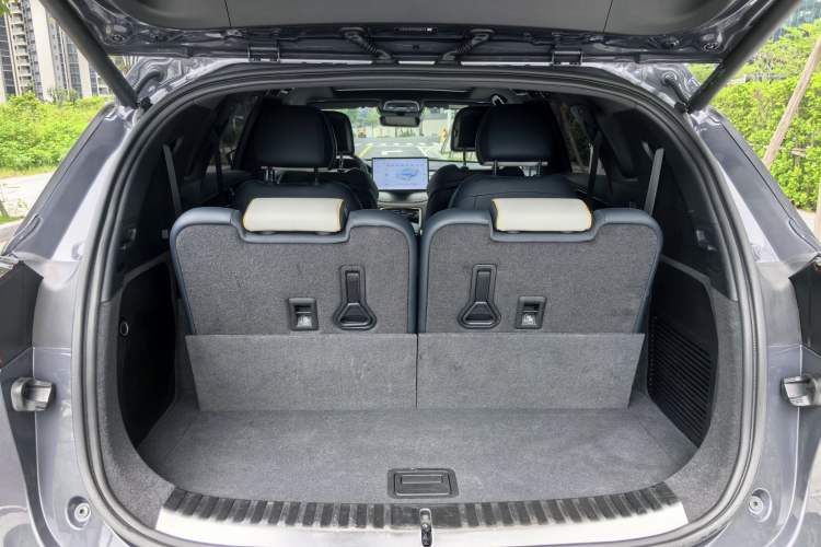 Used BYD Tang New Energy 2024 EV Champion Edition 730KM Deluxe Model Trunk