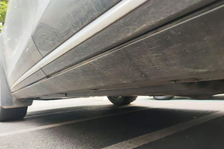 Used BYD Tang New Energy 2024 DM-i Glory Edition 112KM Prestige Model Chassis Rear Left