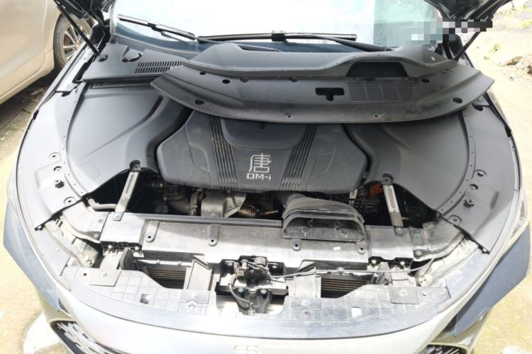 Used BYD Tang New Energy 2024 DM-i Glory Edition 112KM Prestige Model Engine Bay