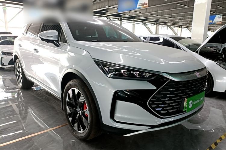 Used BYD Tang New Energy 2024 DM-i Glory Edition 200KM Flagship Model Front Right 45 Deg