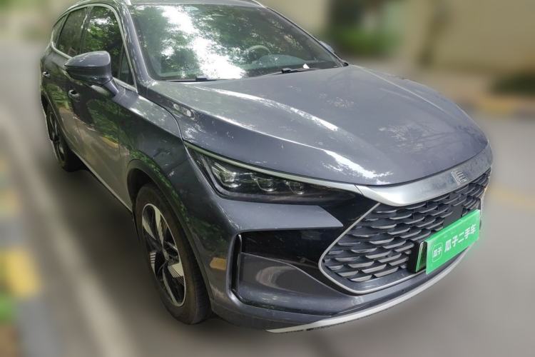Used BYD Tang New Energy 2024 DM-i Glory Edition 112KM Prestige Model Front Right 45 Deg
