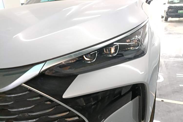 Used BYD Tang New Energy 2024 DM-i Glory Edition 200KM Flagship Model Left Front Headlight