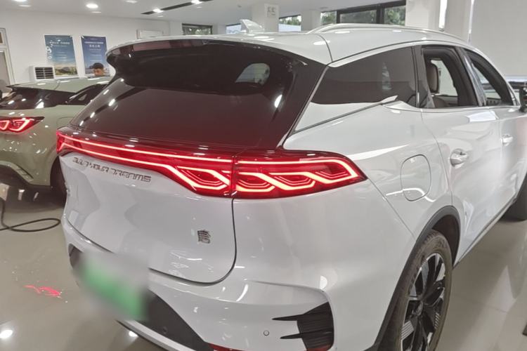 Used BYD Tang New Energy 2024 DM-i Glory Edition 112KM Flagship Model Rear Right 45 Deg