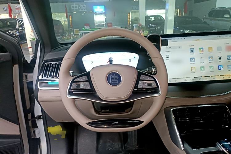 Used BYD Tang New Energy 2024 DM-i Glory Edition 200KM Flagship Model Steering Wheel