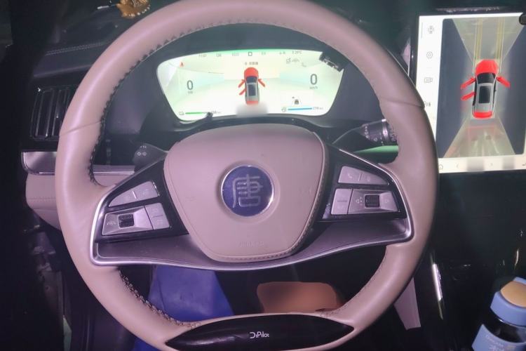 Used BYD Tang New Energy 2024 DM-p Champion Edition 215 km All-Wheel-Drive Flagship Model Steering Wheel